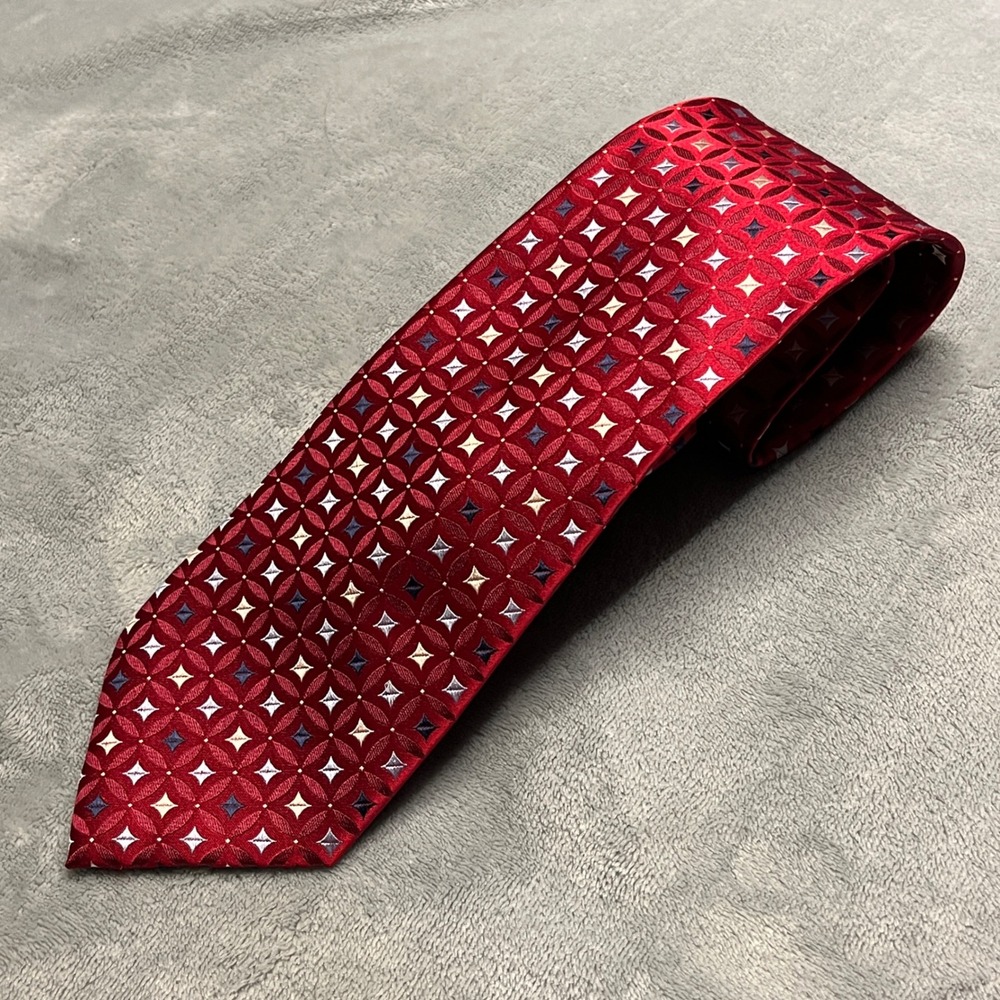 Meeting Street Mens Red‎ Geometric Silk Tie Handmade New Office Normcore